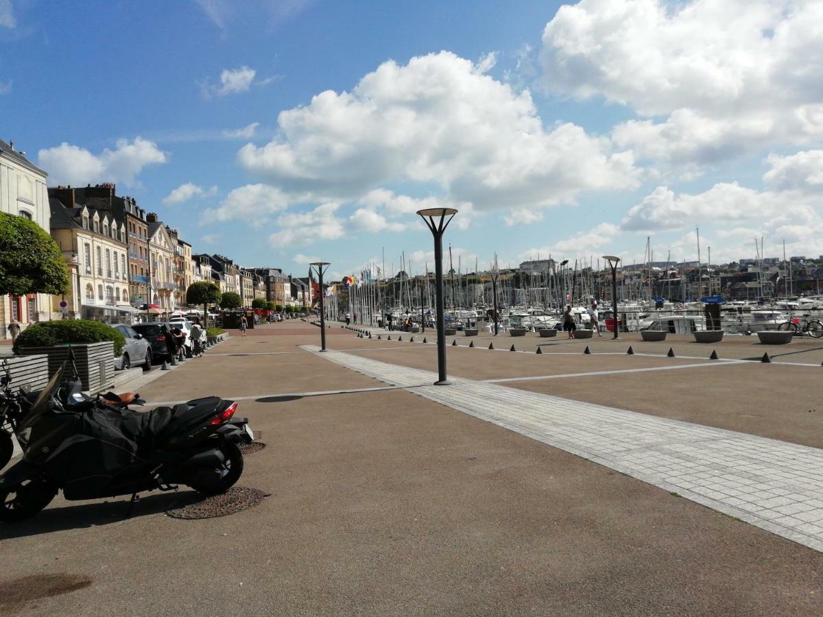 Appartement De La Place Dieppe Exteriör bild